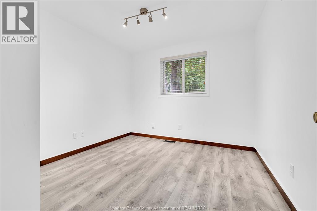 6860 Matchette Unit# Upper, Lasalle, Ontario  N9J 3H7 - Photo 11 - 26014623