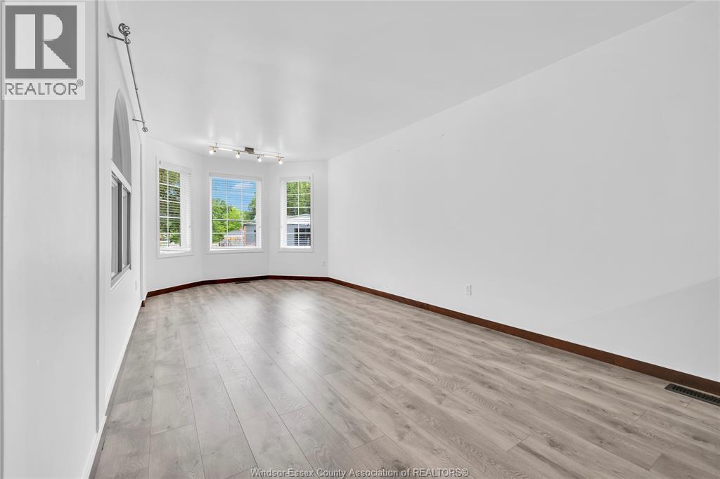 6860 Matchette Unit# Upper, Lasalle, Ontario  N9J 3H7 - Photo 2 - 26014623