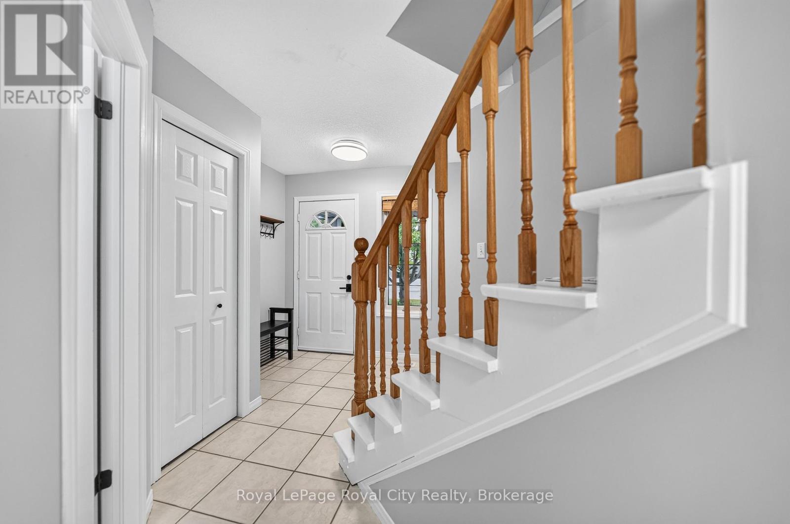 15 Camm Crescent, Guelph (Pineridge/westminster Woods), Ontario N1L 1J9 - Photo 5 - X13472986