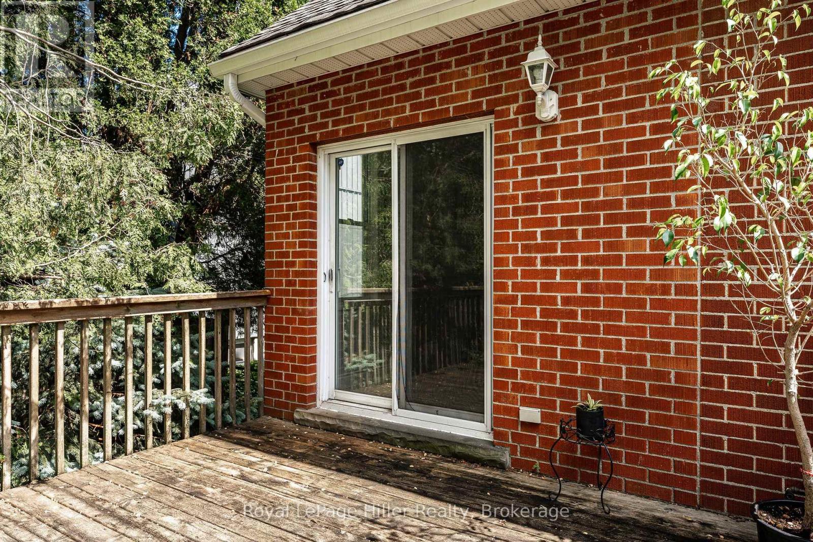 217 Norman Street, Stratford, Ontario  N5A 5S3 - Photo 40 - X13472992
