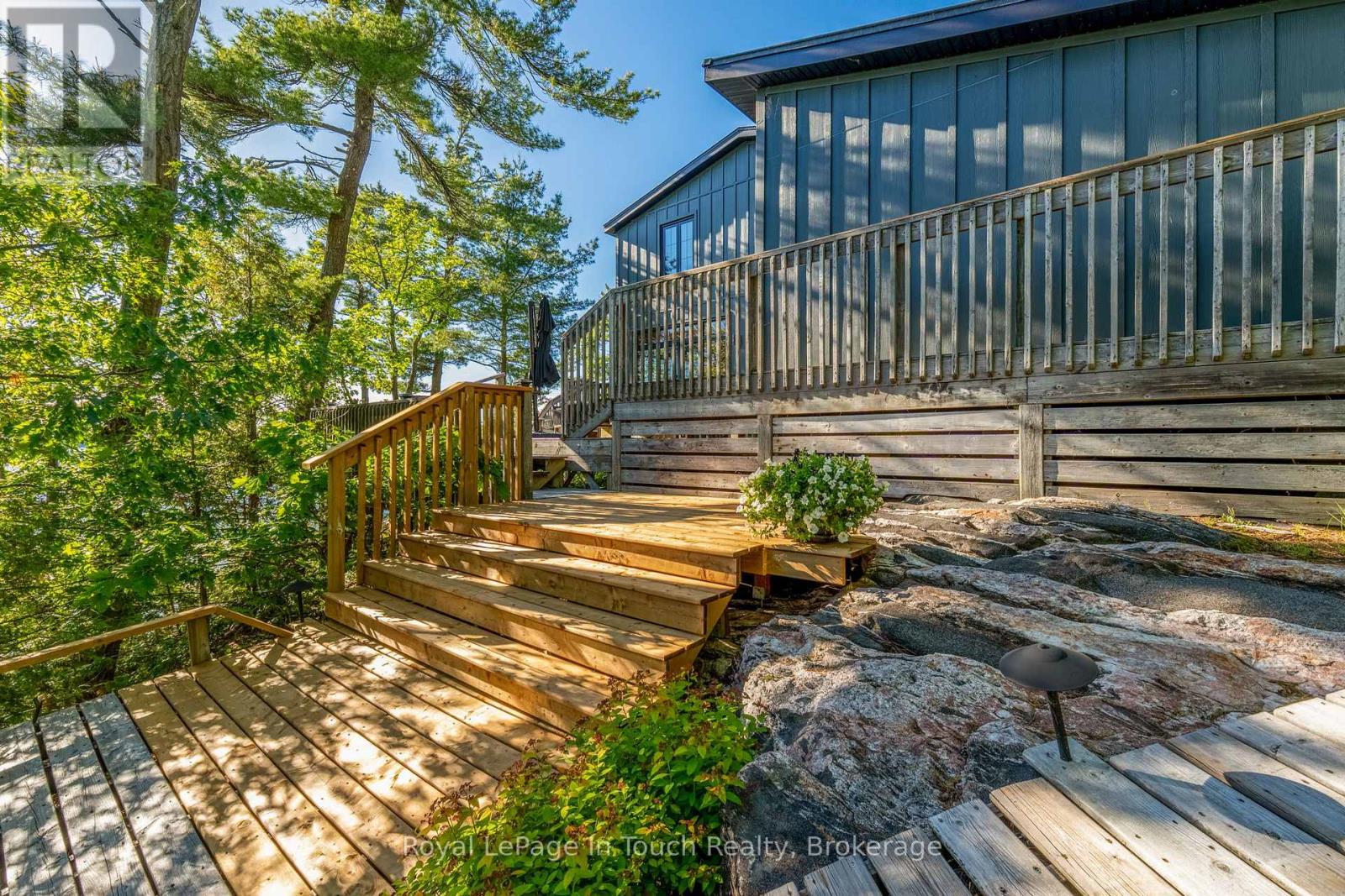 1 Gb466 - Tower Island, The Archipelago (Archipelago South), Ontario P2A 0B7 - Photo 3 - X13473036