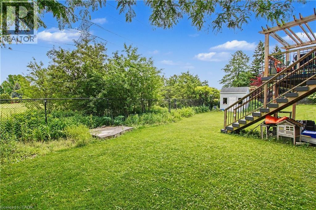 2100 Kevin Crescent, Burlington, Ontario  L7M 4E3 - Photo 34 - 40840051
