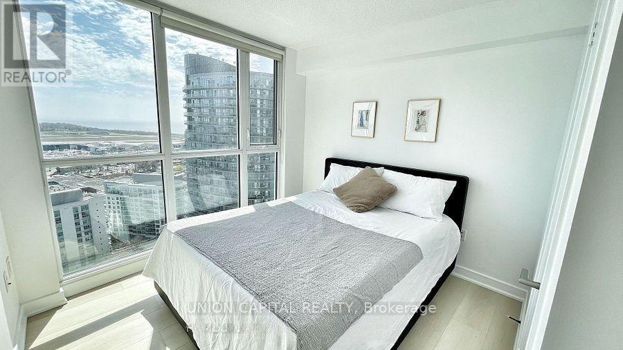 2706 - 75 Queens Wharf Road, Toronto, Ontario  M5V 0J8 - Photo 10 - C13466074
