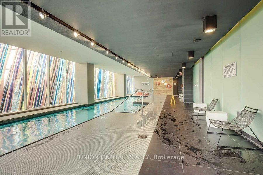 2706 - 75 Queens Wharf Road, Toronto, Ontario  M5V 0J8 - Photo 14 - C13466074