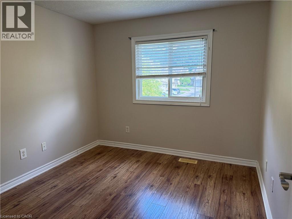 530 Peach Blossom Court, Kitchener, Ontario N2E 3Z8 - Photo 15 - 40840970