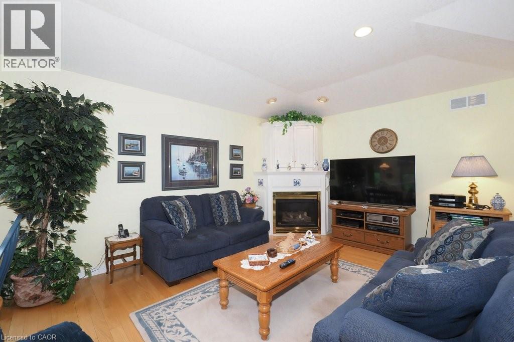 137 Foxboro Drive, Baden, Ontario  N3A 3N2 - Photo 9 - 40839185