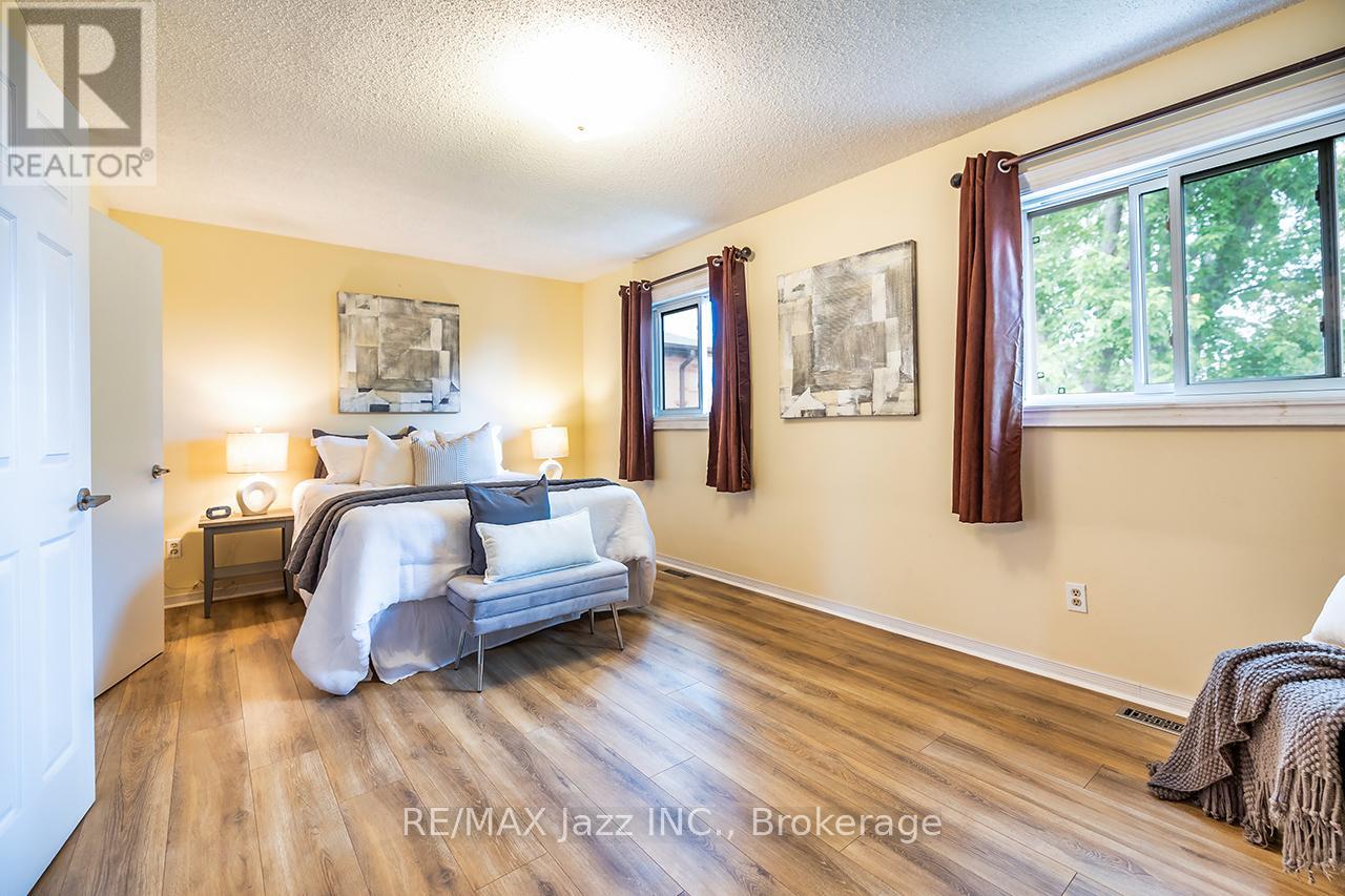 11 Chance Court, Clarington, Ontario  L1C 4S4 - Photo 15 - E13464330