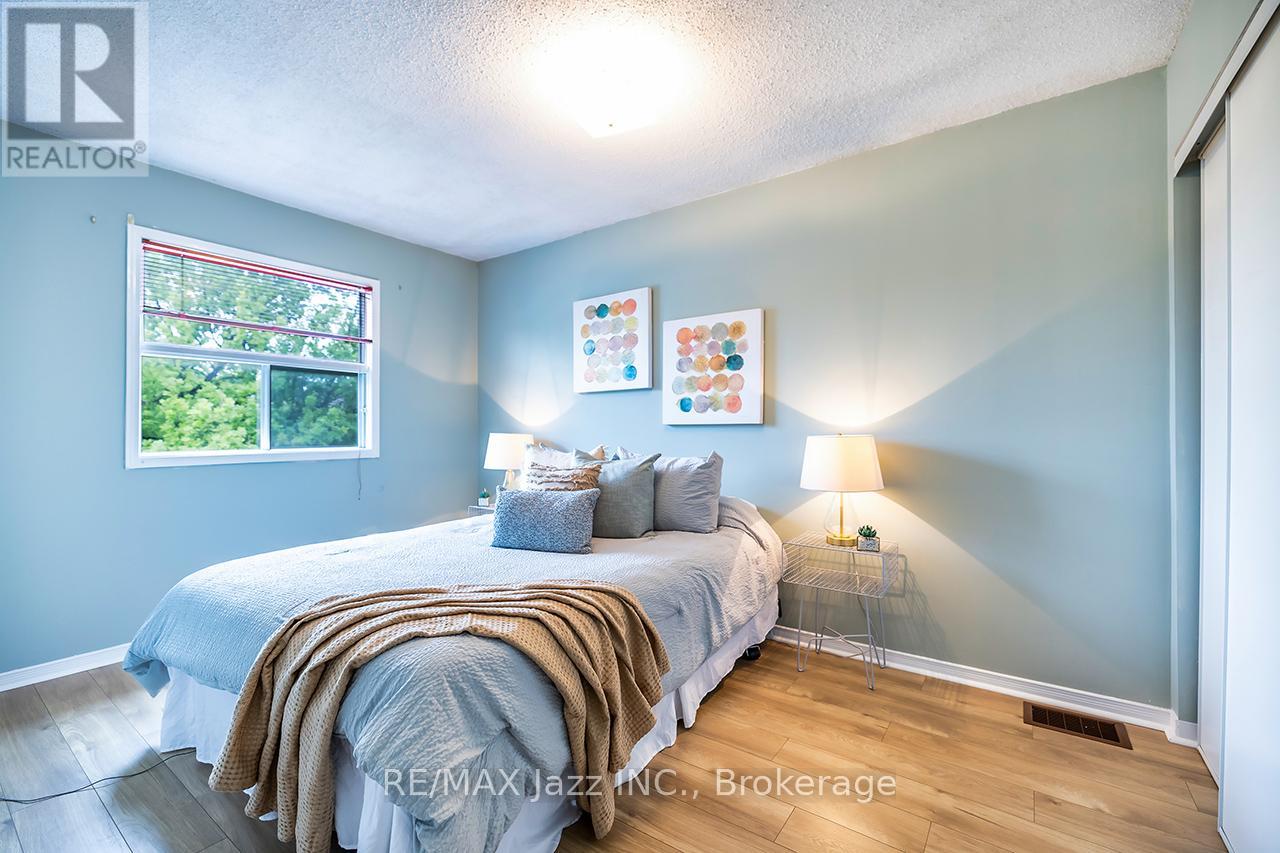 11 Chance Court, Clarington, Ontario  L1C 4S4 - Photo 19 - E13464330