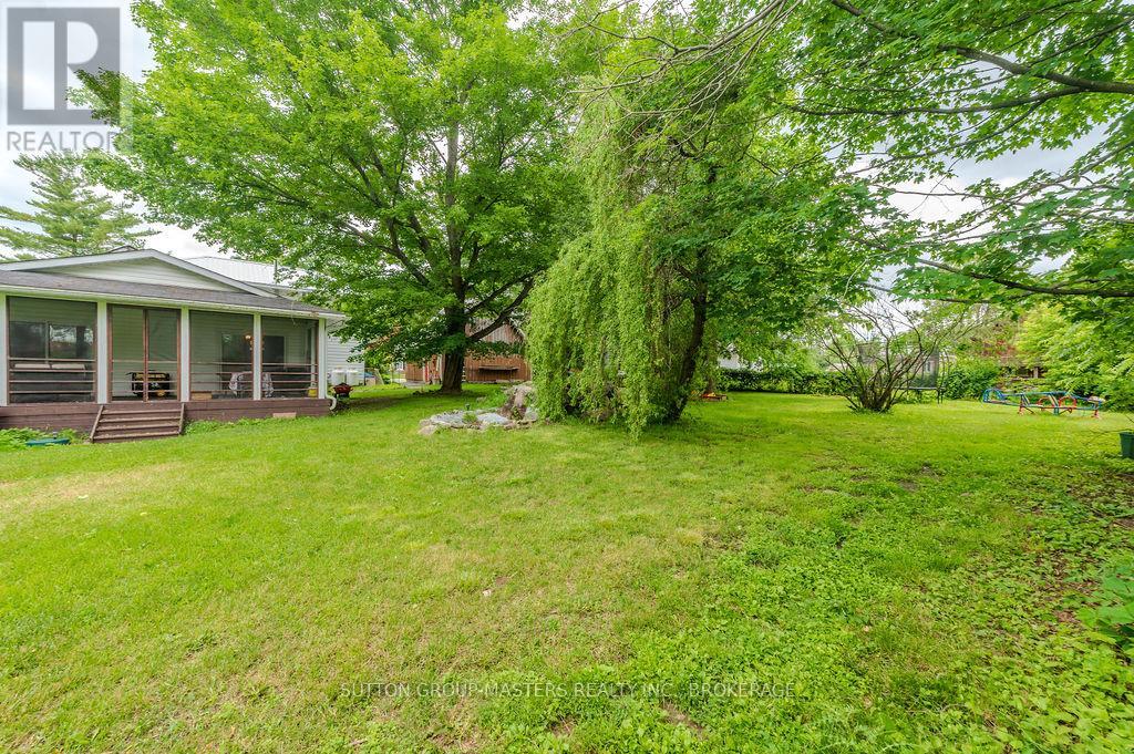 27 West Street W, Stone Mills (Stone Mills), Ontario  K0K 1Z0 - Photo 11 - X13473138