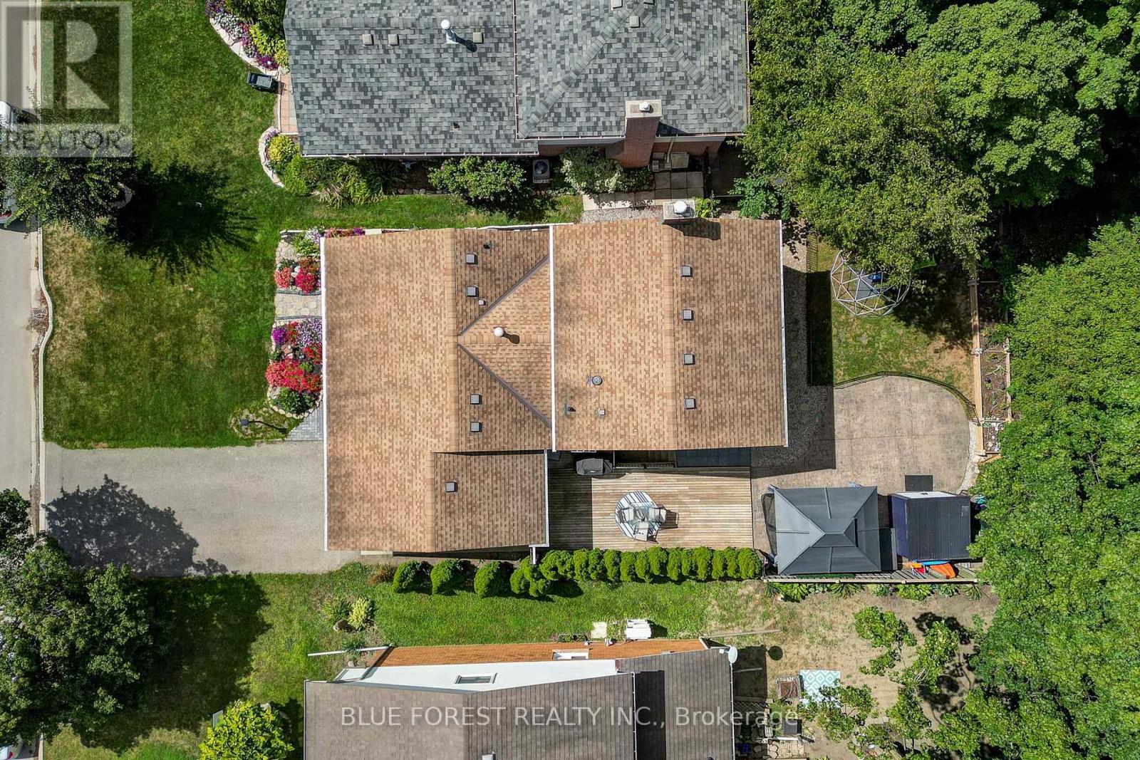 219 Worthington Avenue, London South, Ontario  N5Z 4H9 - Photo 6 - X13473178
