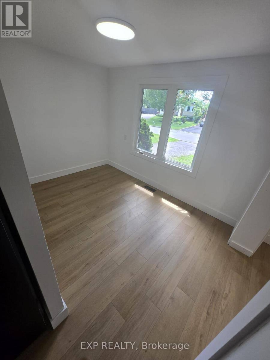 A - 428 Hatfield Crescent, Ottawa, Ontario K1E 1M8 - Photo 5 - X13473146