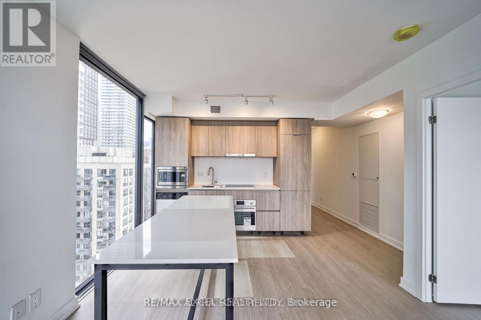 1402 - 47 Mutual Street, Toronto, Ontario  M5B 0C6 - Photo 10 - C13472594