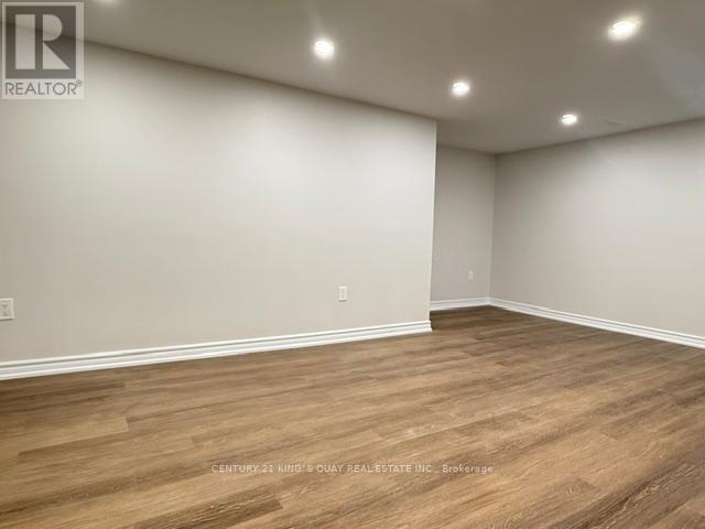 4383 Petrie Court, Niagara Falls, Ontario  L2E 6L8 - Photo 3 - X13467690