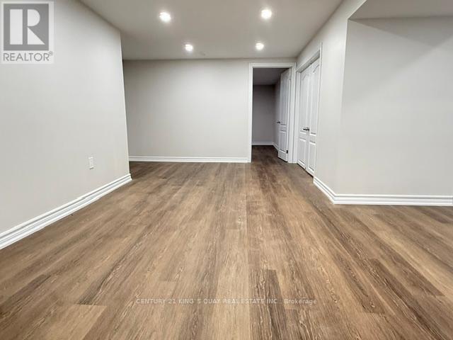 4383 Petrie Court, Niagara Falls, Ontario  L2E 6L8 - Photo 2 - X13467690