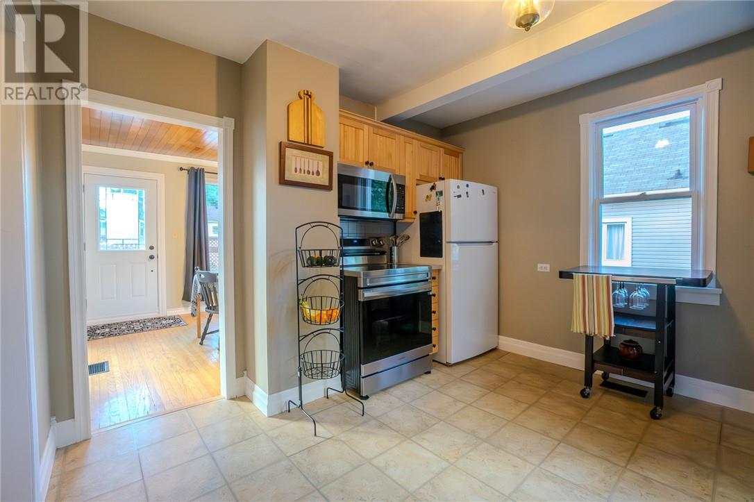 333 Hyland Drive, Greater Sudbury, Ontario  P3E 1S3 - Photo 10 - 2128719