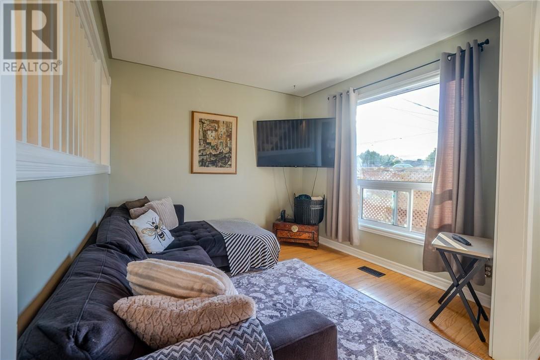 333 Hyland Drive, Greater Sudbury, Ontario  P3E 1S3 - Photo 7 - 2128719