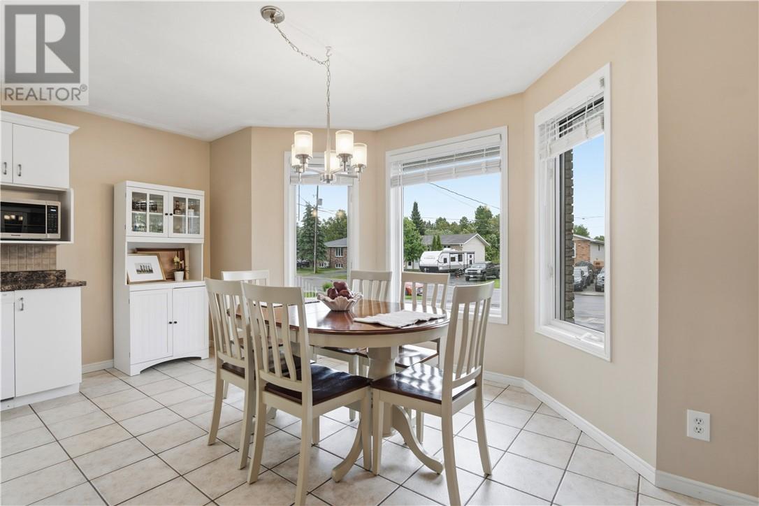 3508 Keith, Chelmsford, Ontario  P0M 1L0 - Photo 8 - 2128717