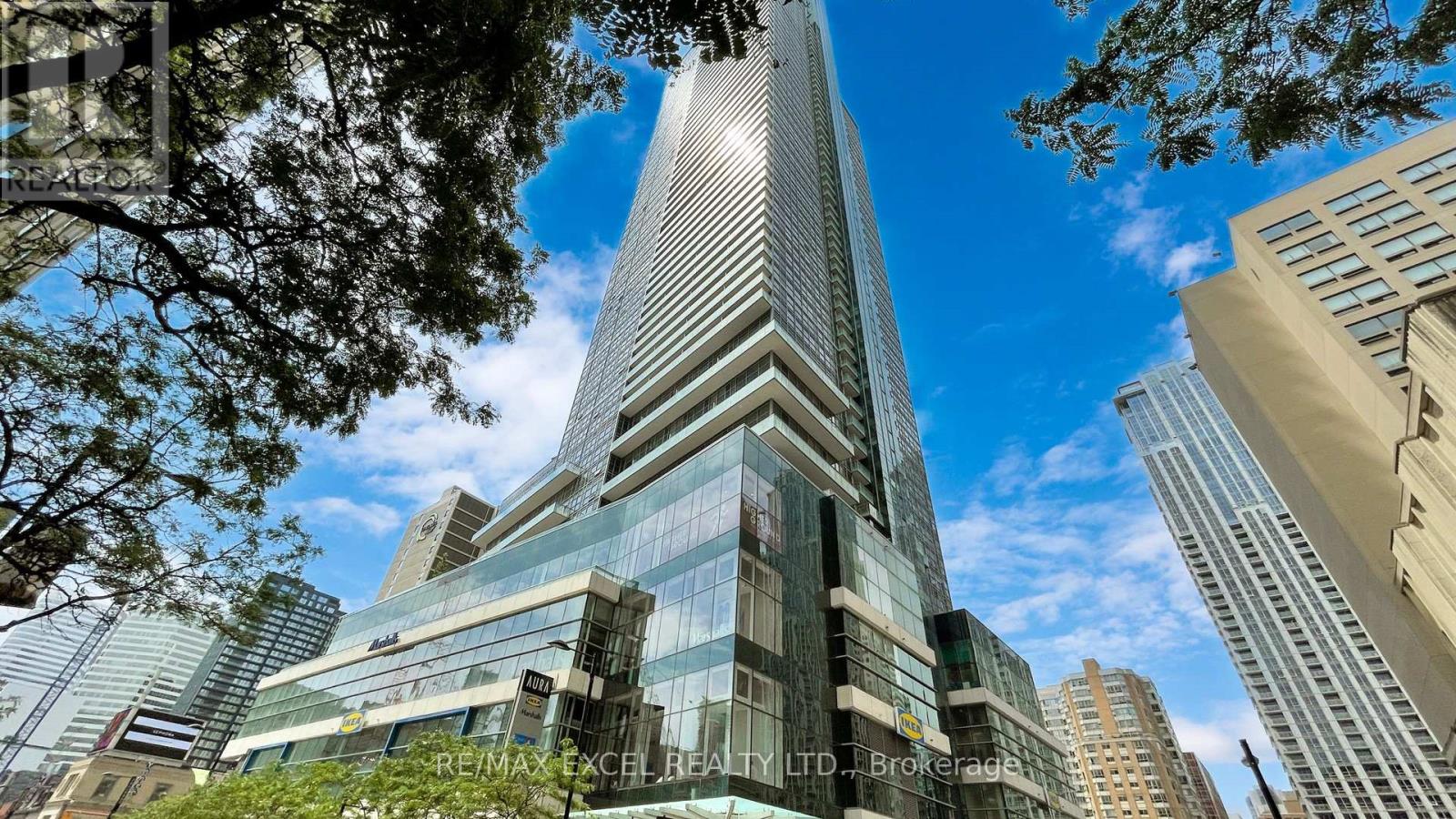 503 - 386 YONGE STREET, Toronto, Ontario