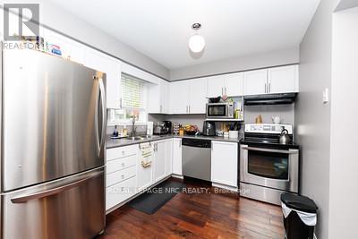 4980 Windgate Street, Niagara Falls, Ontario  L2H 2Z7 - Photo 8 - X13449810