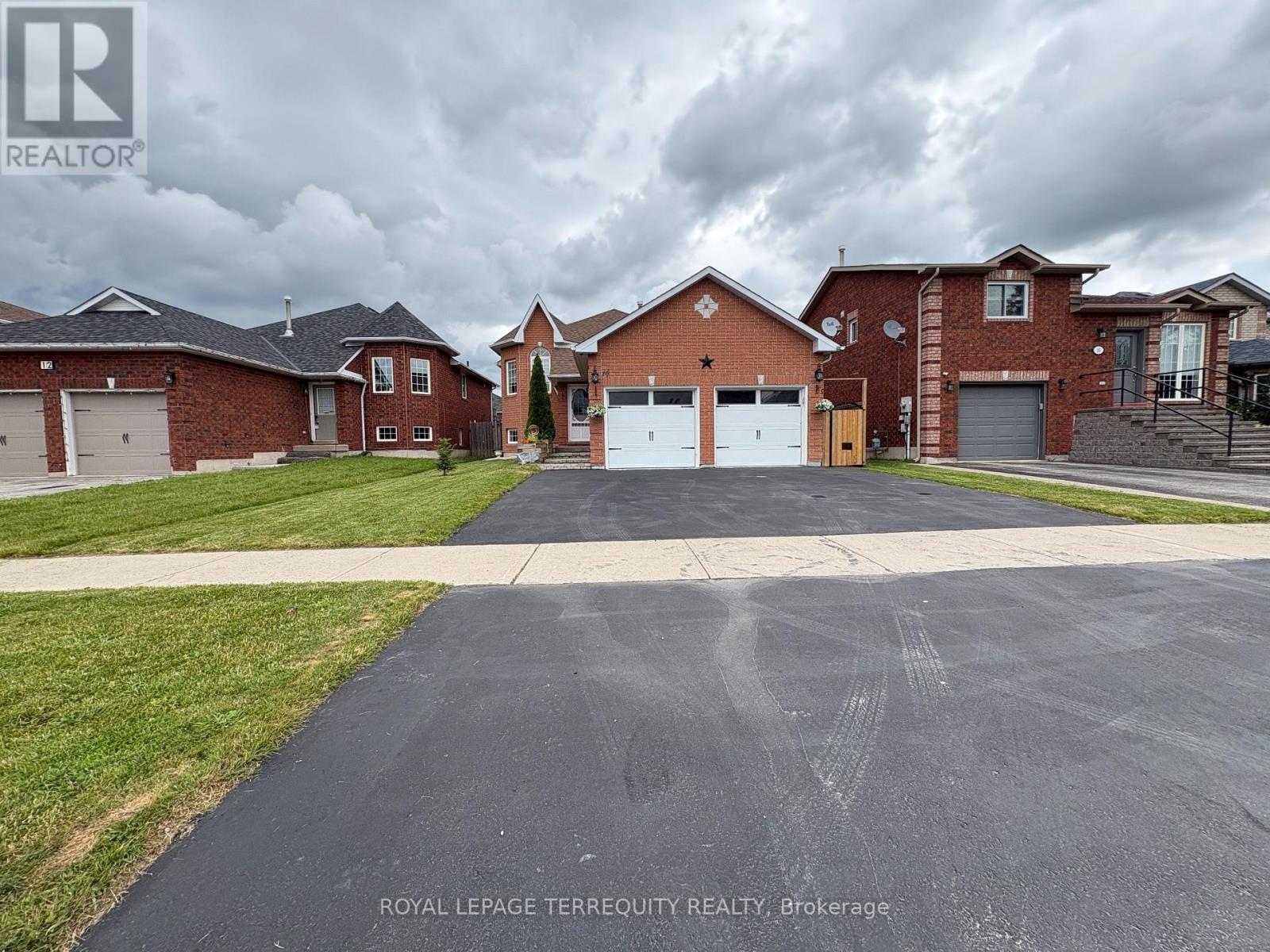 14 Hewitt Place, Barrie, Ontario  L4M 7B3 - Photo 42 - S13456760