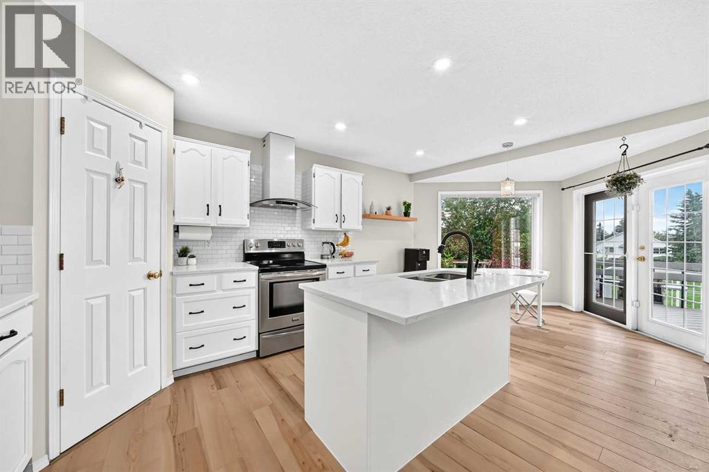 27 Covette Green NE, Calgary, Alberta  T3K 4P1 - Photo 10 - A2322544