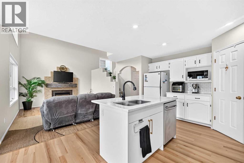 27 Covette Green NE, Calgary, Alberta  T3K 4P1 - Photo 12 - A2322544