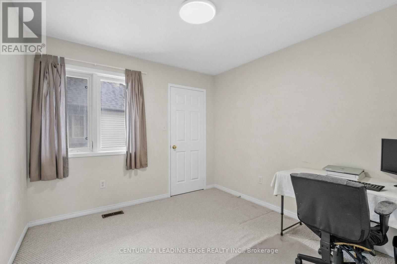101 Woodbine Place, Oshawa, Ontario  L1L 1C5 - Photo 34 - E13471054