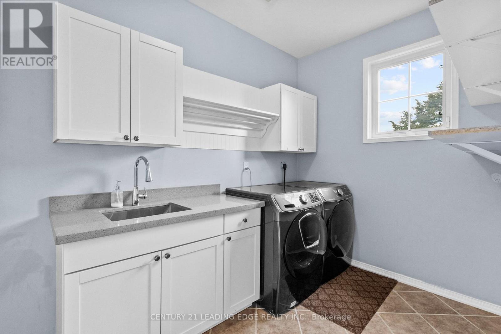 101 Woodbine Place, Oshawa, Ontario  L1L 1C5 - Photo 37 - E13471054