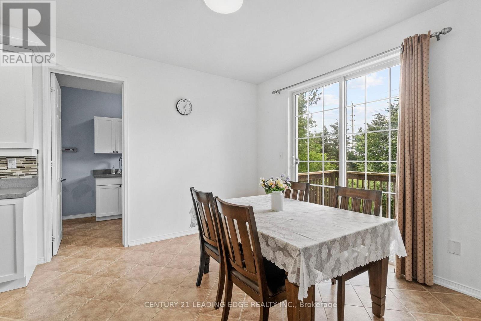101 Woodbine Place, Oshawa, Ontario  L1L 1C5 - Photo 8 - E13471054