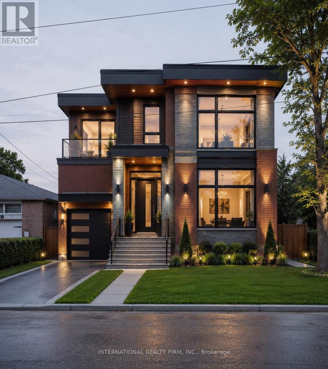 81 Claver Avenue, Toronto, Ontario  M6B 2W3 - Photo 2 - W13472706