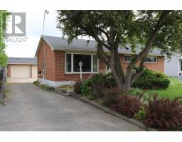 16 Arizona AVE, Sault Ste. Marie, Ontario