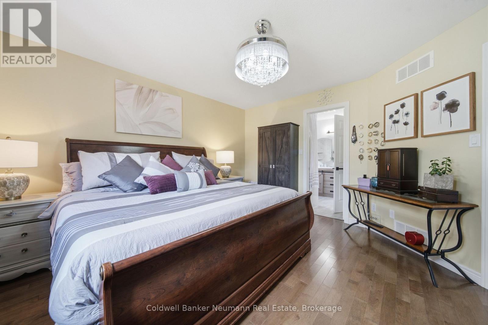 949 Gzowski Street, Centre Wellington (Fergus), Ontario  N1M 3W1 - Photo 18 - X13473378