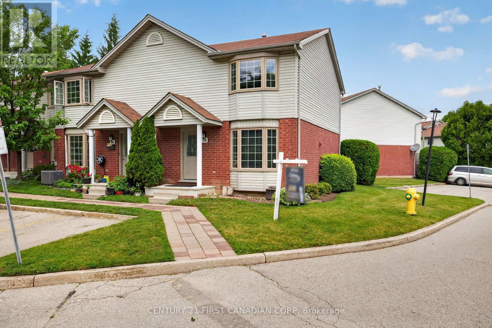 55 - 70 Chapman Court, London North, Ontario  N6G 4Z4 - Photo 2 - X13473206