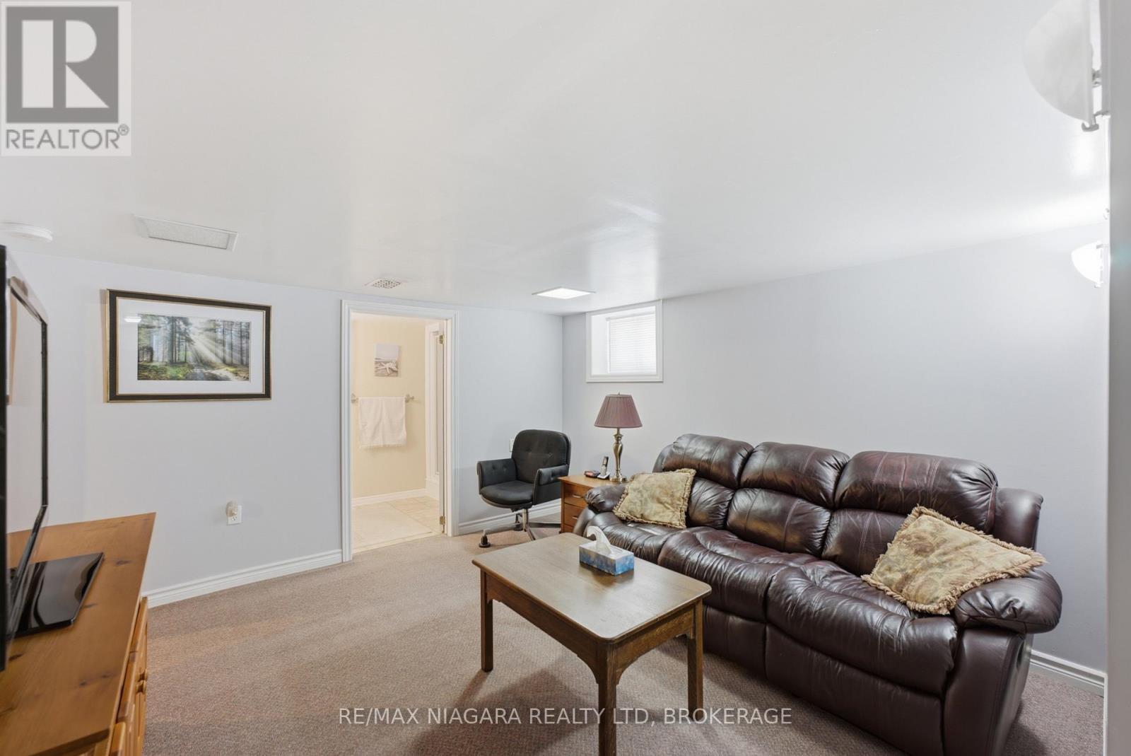 323 St Paul Street W, St. Catharines, Ontario  L2S 2E8 - Photo 18 - X13473418