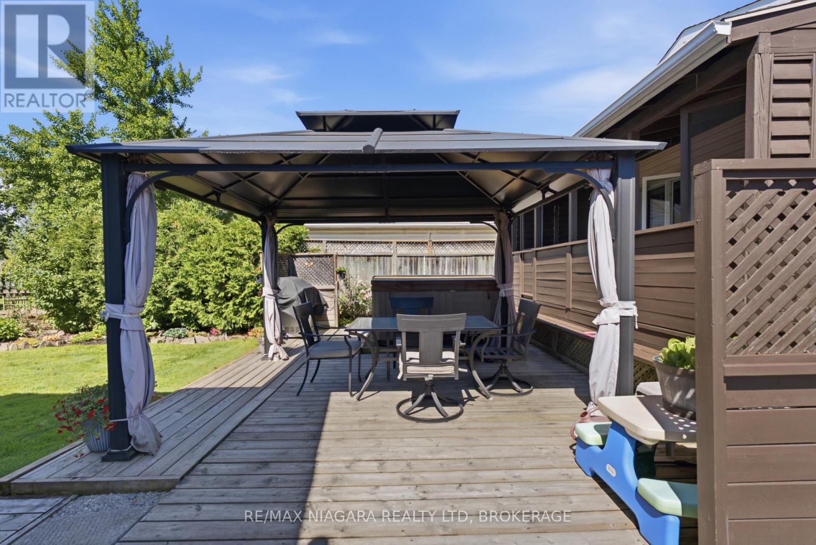 323 St Paul Street W, St. Catharines, Ontario  L2S 2E8 - Photo 24 - X13473418
