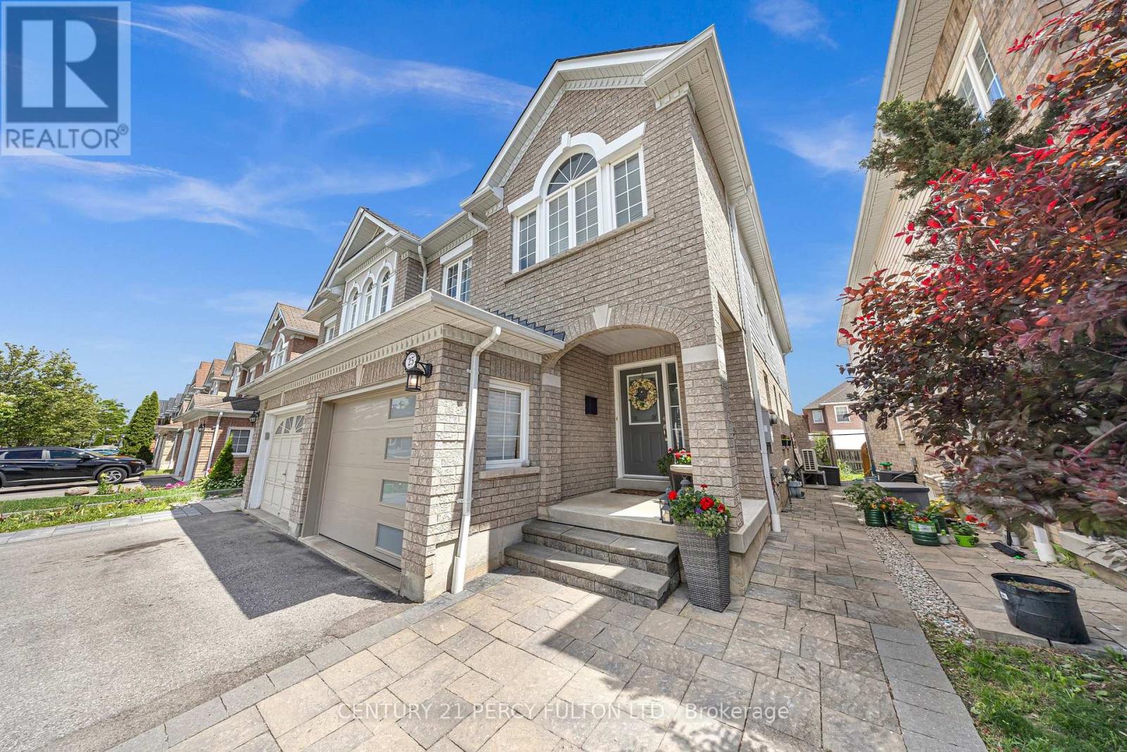 25 Jonesridge Drive, Ajax, Ontario  L1T 4Z6 - Photo 3 - E13473302