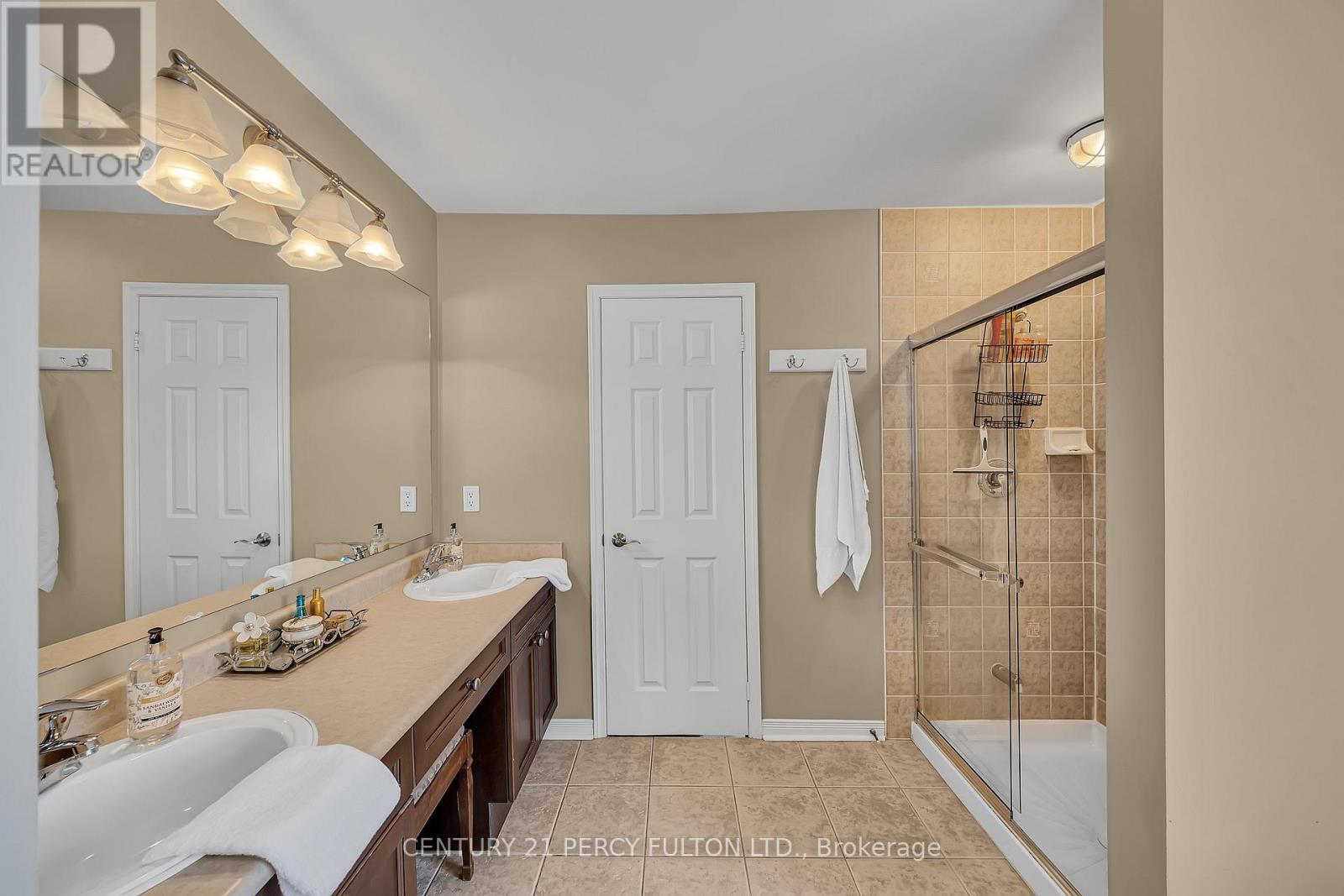 25 Jonesridge Drive, Ajax, Ontario  L1T 4Z6 - Photo 30 - E13473302