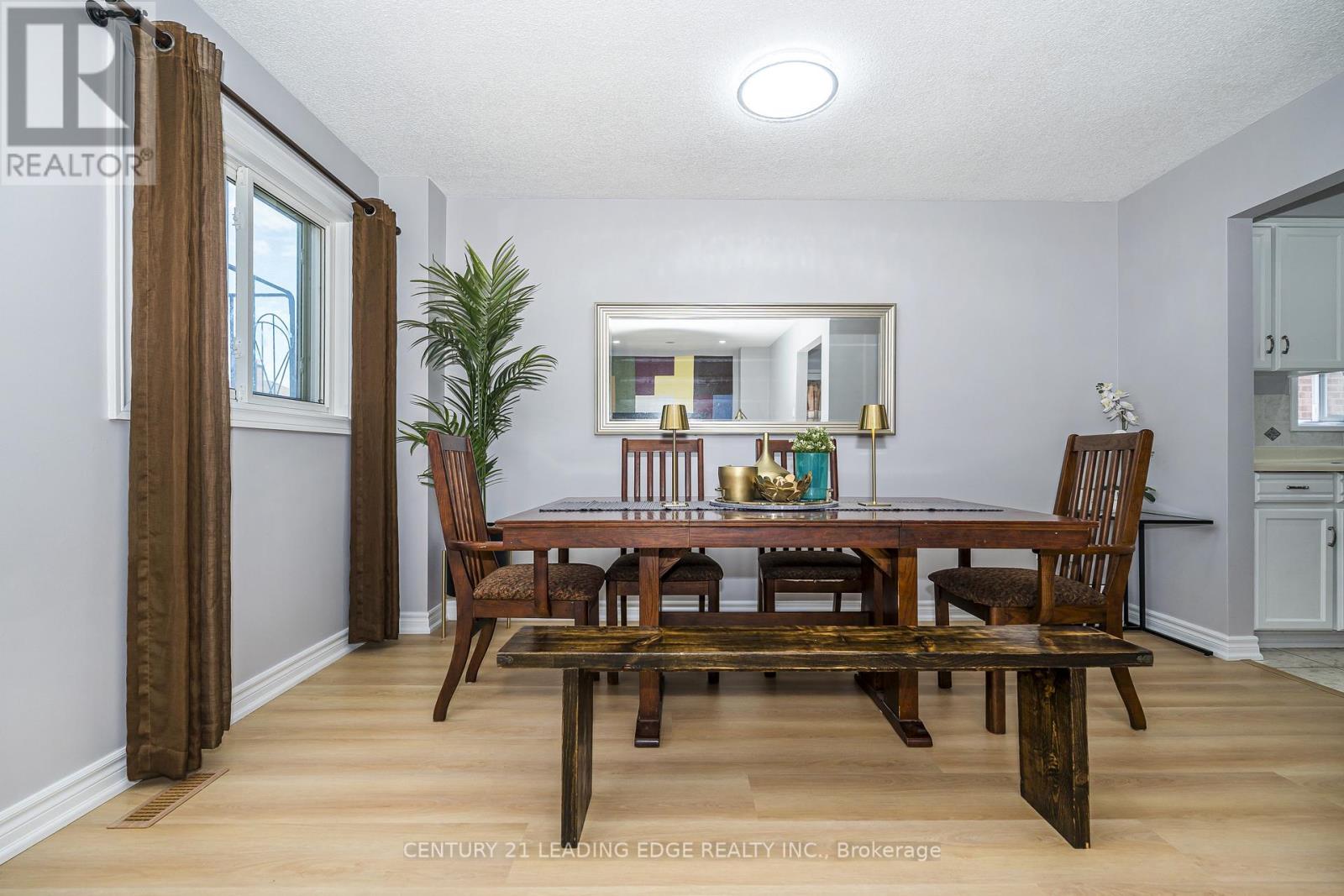 42 Hewitt Crescent, Ajax, Ontario  L1S 7A4 - Photo 11 - E13473360