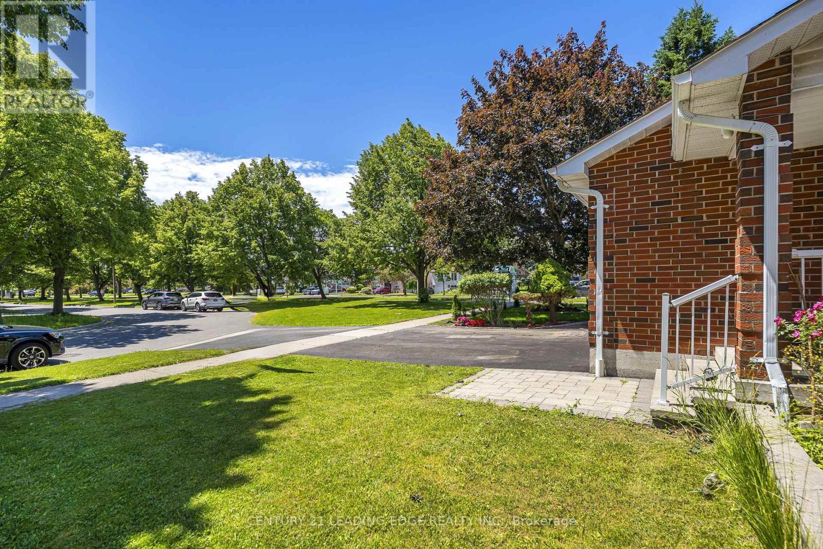 42 Hewitt Crescent, Ajax, Ontario  L1S 7A4 - Photo 31 - E13473360