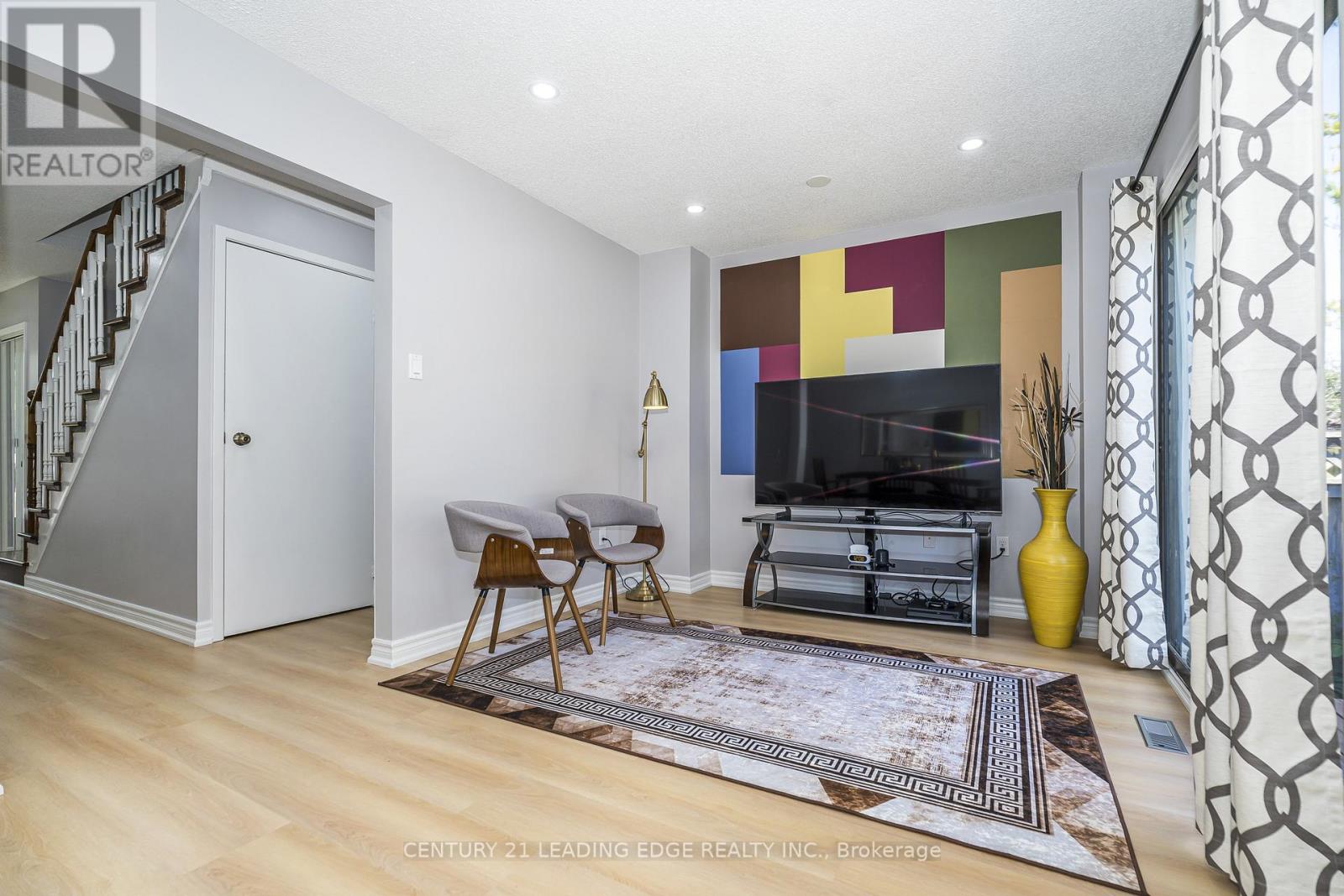42 Hewitt Crescent, Ajax, Ontario  L1S 7A4 - Photo 6 - E13473360
