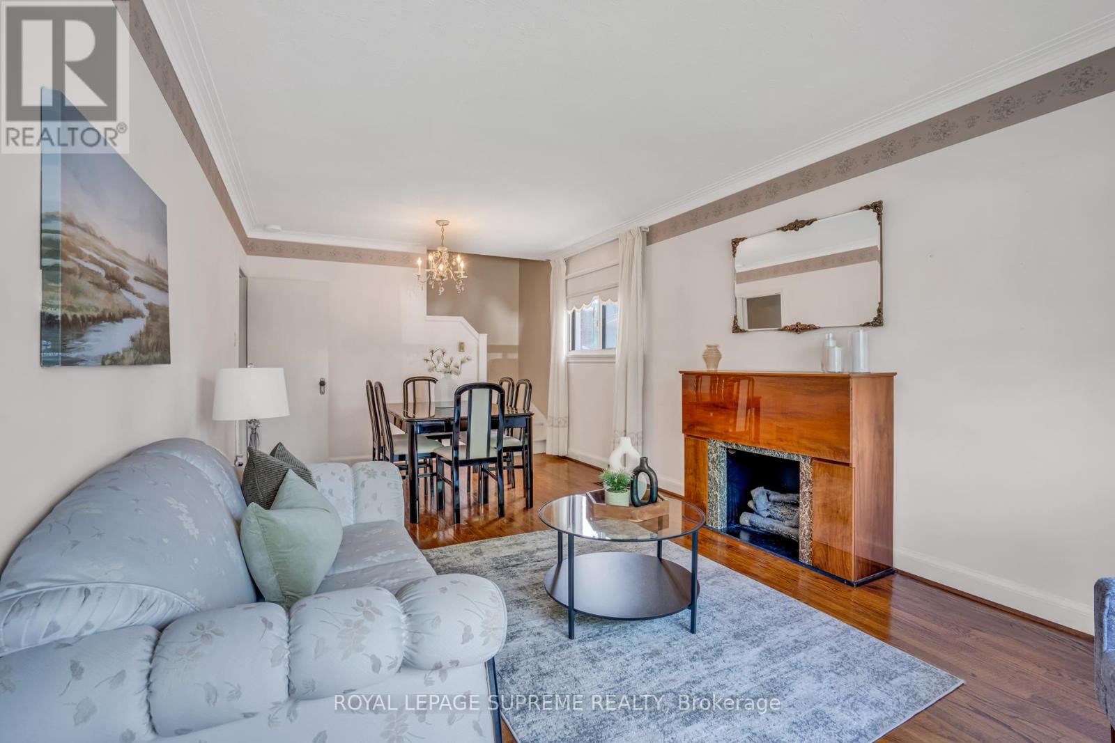 102 Binswood Avenue, Toronto, Ontario  M4C 3N9 - Photo 7 - E13473524