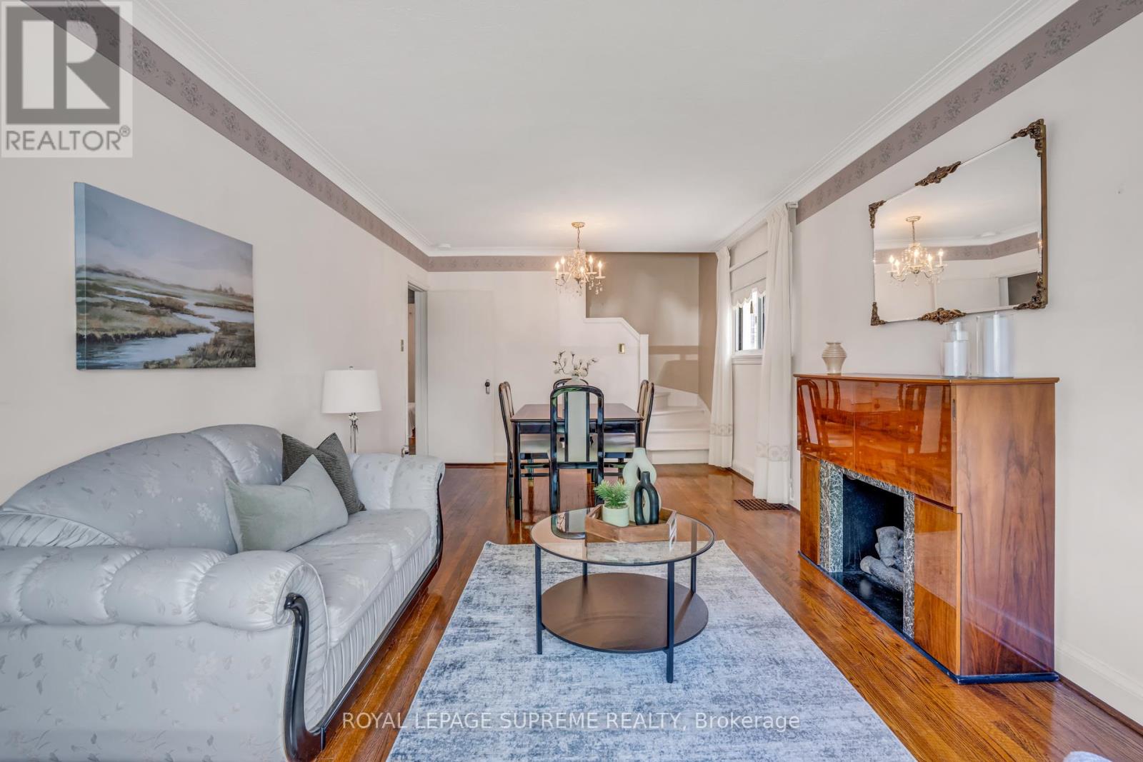 102 Binswood Avenue, Toronto, Ontario  M4C 3N9 - Photo 8 - E13473524