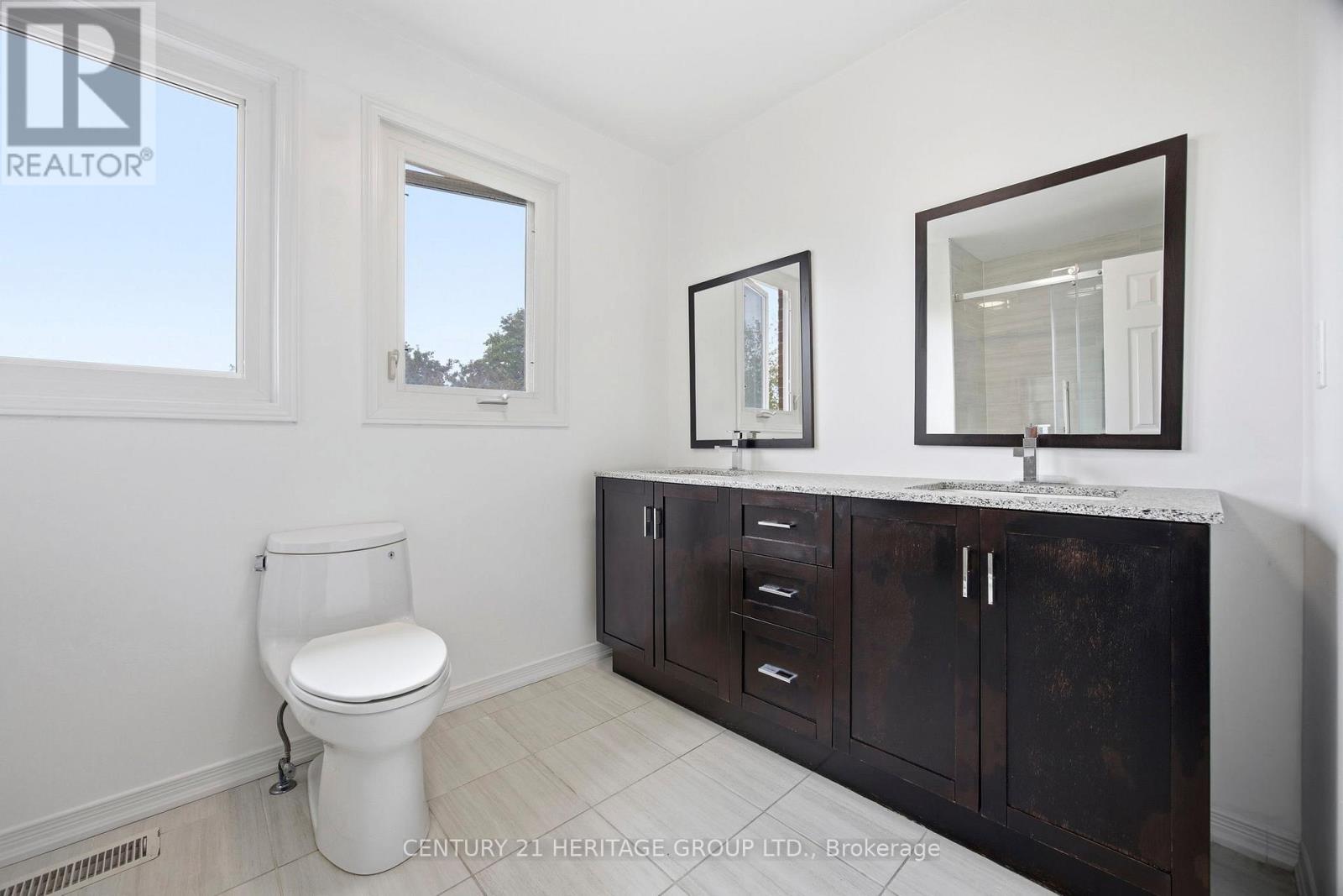 262 Barrhill Road, Vaughan, Ontario L6A 1J6 - Photo 39 - N13473506
