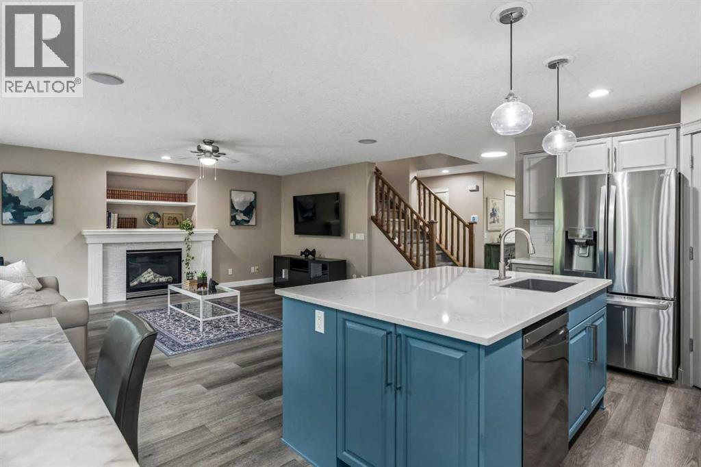 90 Royal Oak Grove NW, Calgary, Alberta  T3G 5L8 - Photo 8 - A2321369