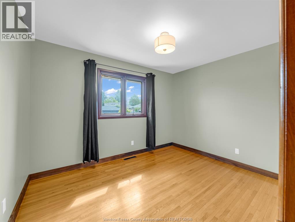 424 Laporte Avenue, Windsor, Ontario  N8S 3R2 - Photo 11 - 26014761
