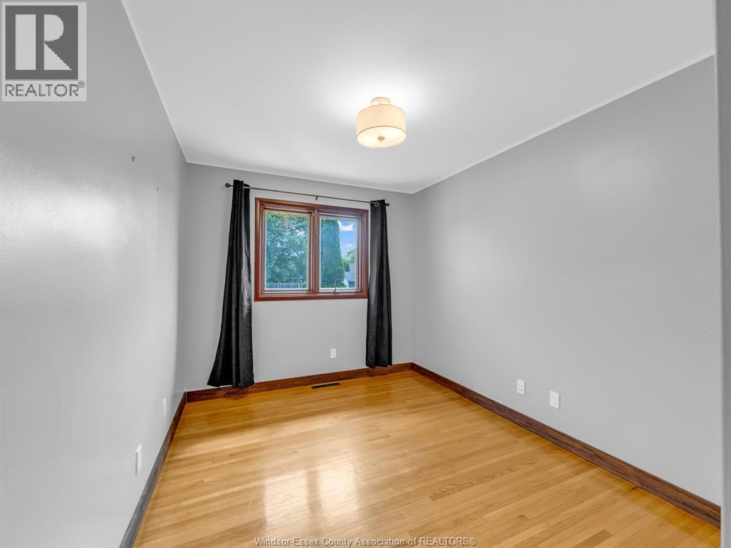 424 Laporte Avenue, Windsor, Ontario  N8S 3R2 - Photo 13 - 26014761