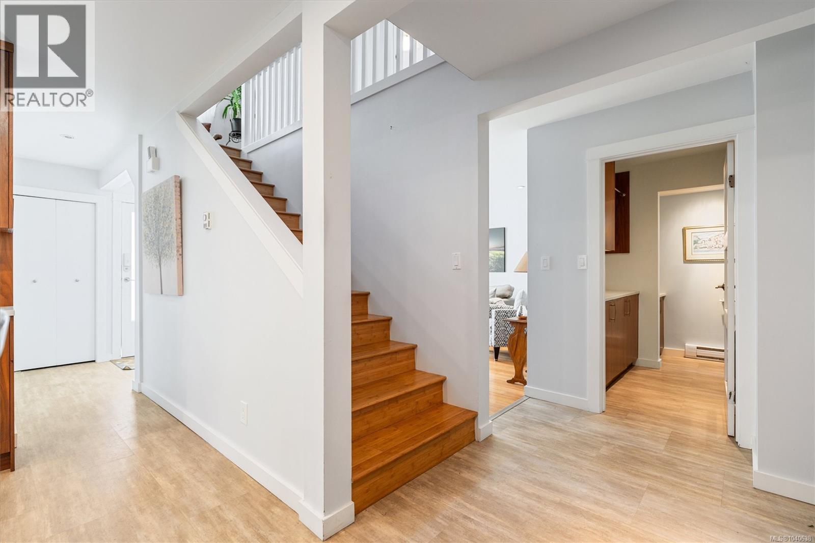 2577 Empire St, Victoria, British Columbia  V8T 3M5 - Photo 14 - 1040638