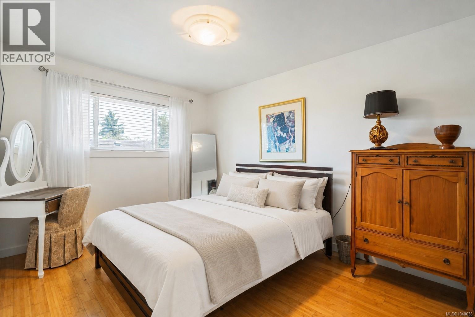 2577 Empire St, Victoria, British Columbia  V8T 3M5 - Photo 17 - 1040638