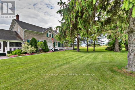 395 Sandy Hook Rd - Known As The Waring House Inn, Prince Edward County, Ontario  K0K 2T0 - Photo 3 - X13466284