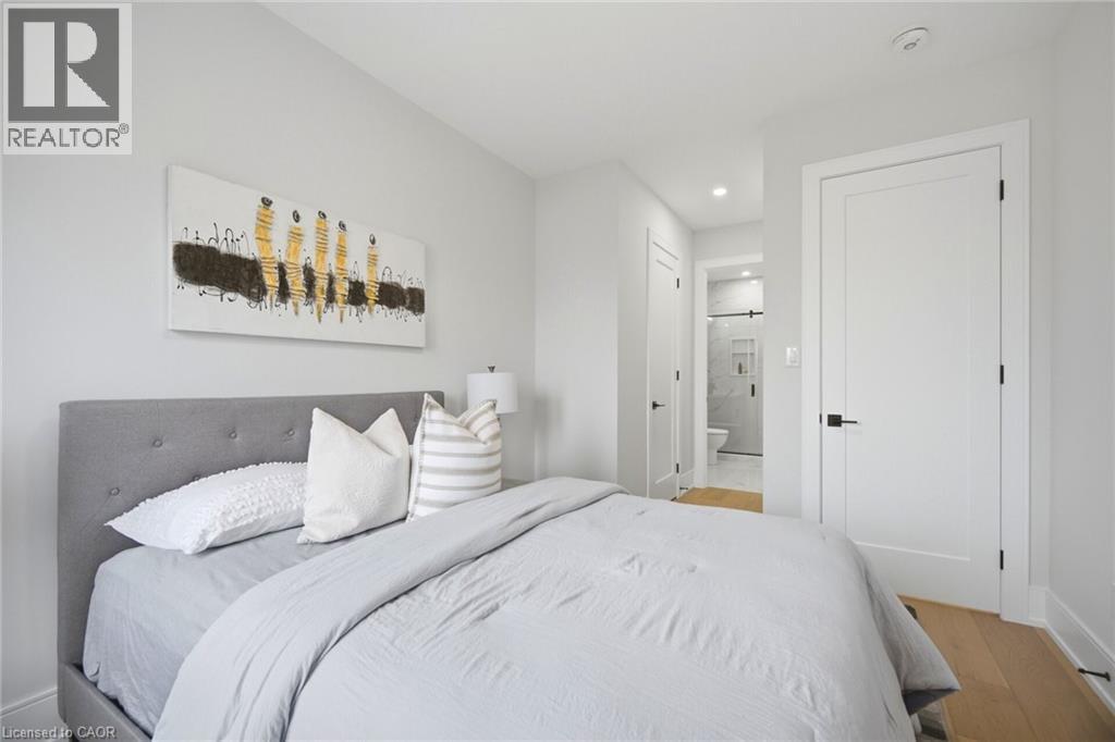 1230 Alexandra Avenue, Mississauga, Ontario  L5E 2A5 - Photo 25 - 40838559
